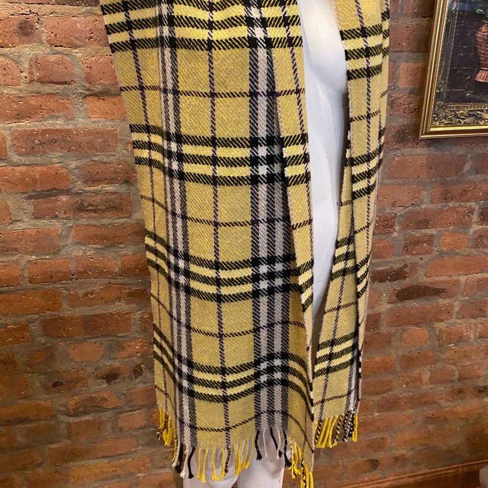 Burberry scarf for women
